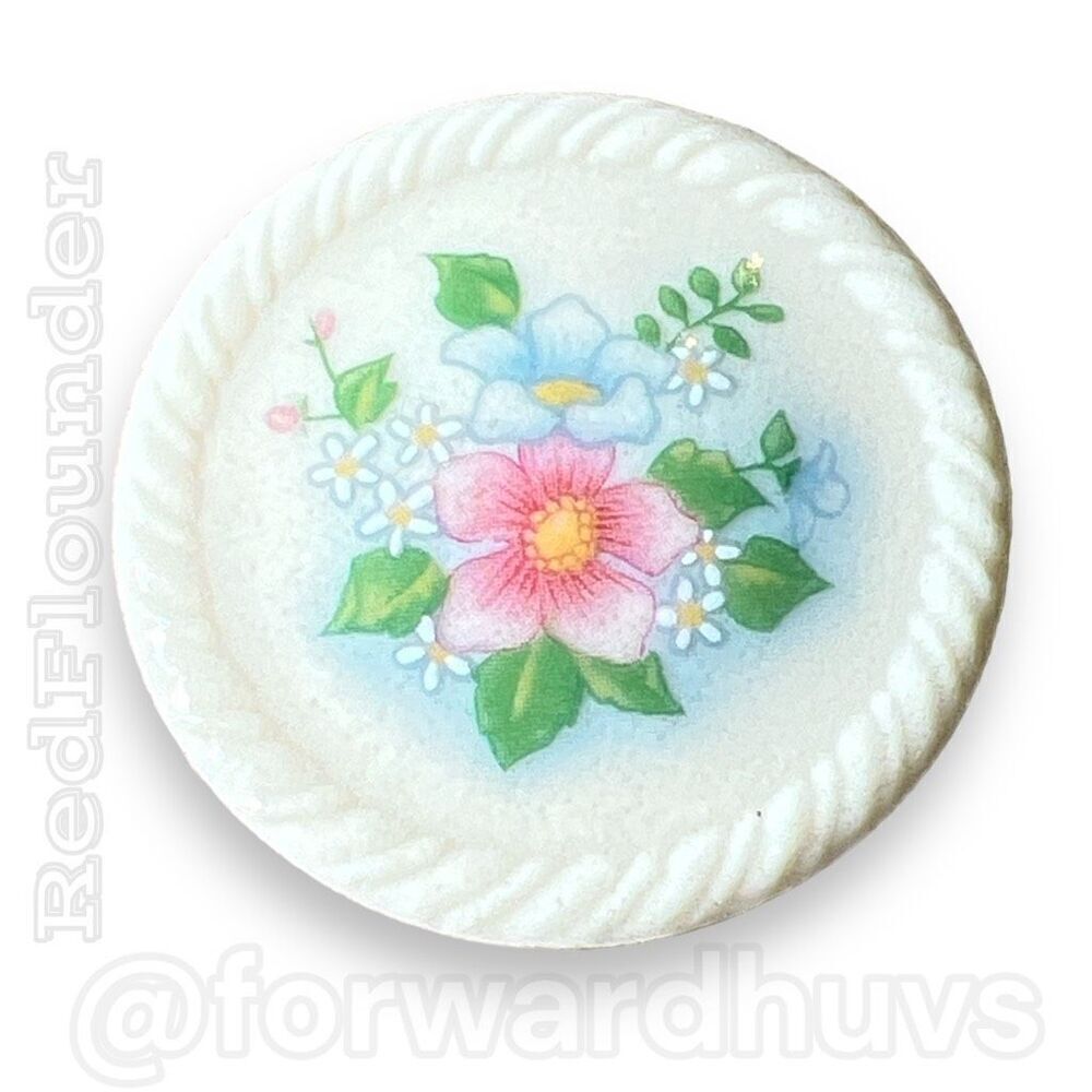 Vintage Avon Floral Pin - Excellent Preowned Condition